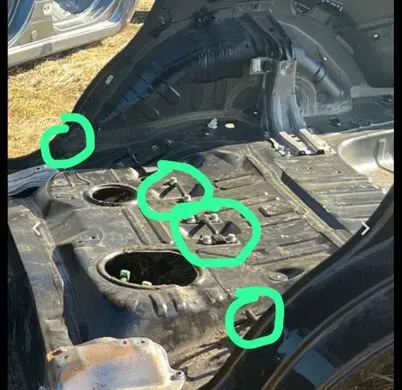 Peugeot 4007 Rear seat guide rail 