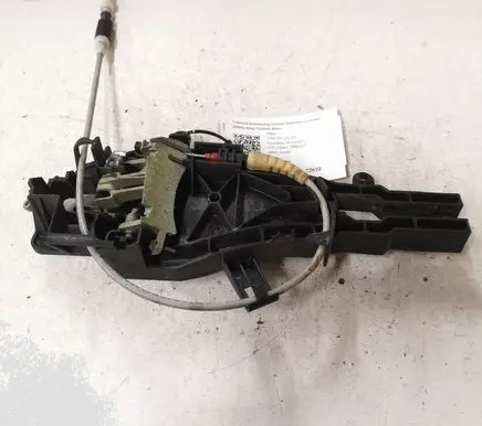 BMW 3 E90 E91 Rear door exterior handle/bracket E9XHT