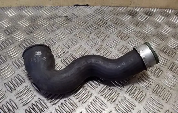 Audi A4 S4 B6 8E 8H Intercooler hose/pipe