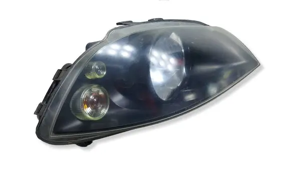 Seat Ibiza III (6L) Headlight/headlamp 6L1941022AKASACJA 6L1941022A