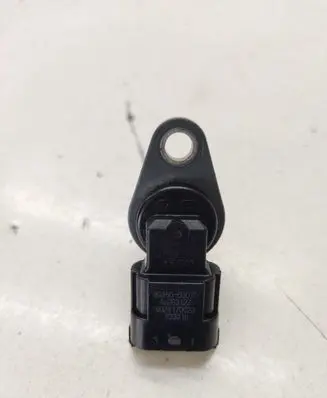 KIA Ceed Crankshaft position sensor 3935003030 4C263127 9024170023