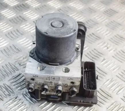 Audi A4 S4 B8 8K ABS Pump 8K0907379BP 0265236408