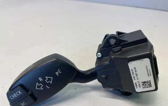 BMW 5 E60 E61 Indicator stalk 6951349 695134903