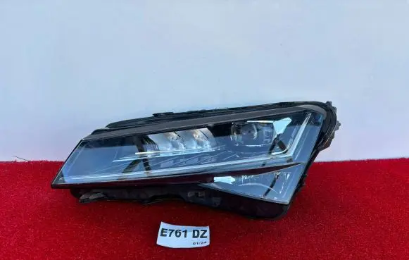 Skoda Superb B8 (3V) Headlight/headlamp 3V1941015D