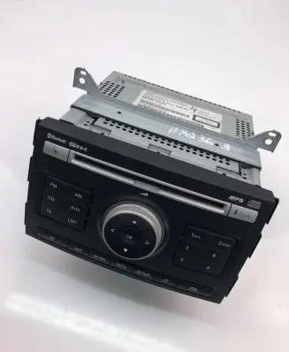 KIA Ceed Radio/CD/DVD/GPS head unit 961601H050