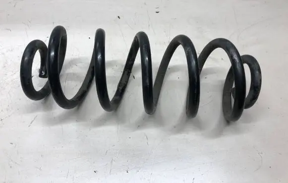 Opel Astra K Rear coil spring