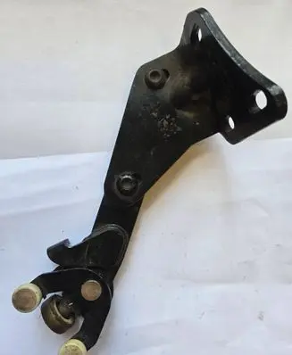 Volkswagen Caddy Sliding door lower roller guide/hinge 2K0843397A