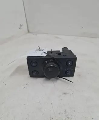 Opel Signum Light switch 9185881