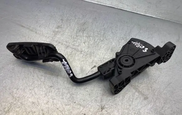 Hyundai i30 Accelerator throttle pedal 070713K0088