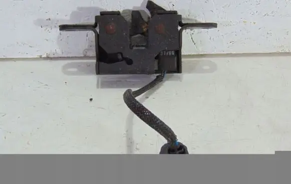 Renault Scenic III - Grand scenic III Engine bonnet/hood lock/catch