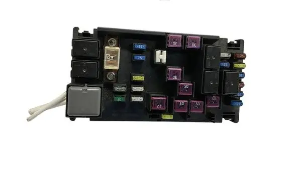 Subaru Legacy Fuse box set MB100200B AG070