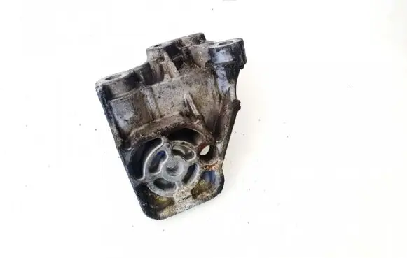 Volvo S60 Engine mounting bracket 86341232
