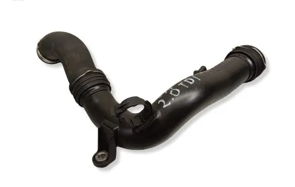 Volkswagen PASSAT B6 Intercooler hose/pipe 1K0145770D 1K0145762