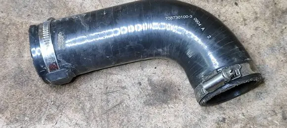 Renault Scenic II - Grand scenic II Intercooler hose/pipe 7087301003