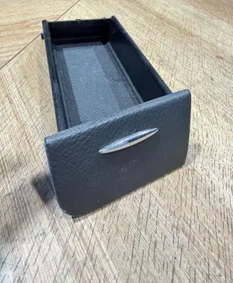 Mercedes-Benz E W211 Central console drawer/shelf pad 