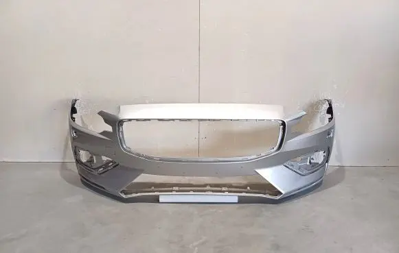 Volvo V60 Front bumper 31690589 31663579 31663580