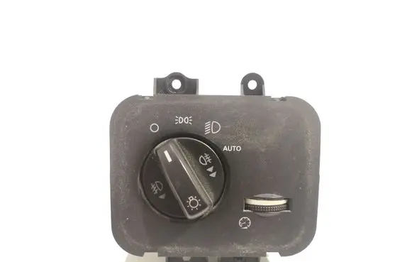 Land Rover Discovery 3 - LR3 Light switch YUD501480PVJ