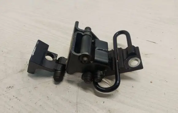 Audi Q7 4L Rear door hinge set 4l0833412a