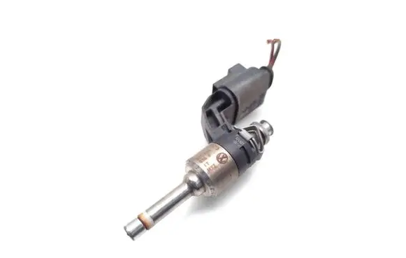 Audi A3 S3 8P Fuel injector 03C906036F
