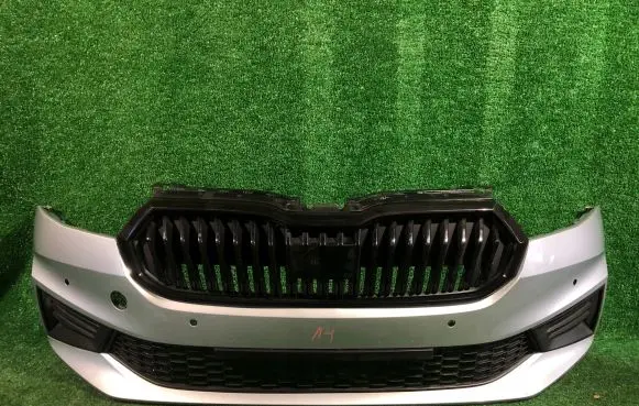Skoda Fabia Mk4 (6VA) Front bumper