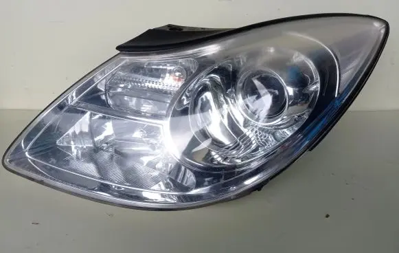 Hyundai ix 55 Headlight/headlamp 00040547 921013JXXX