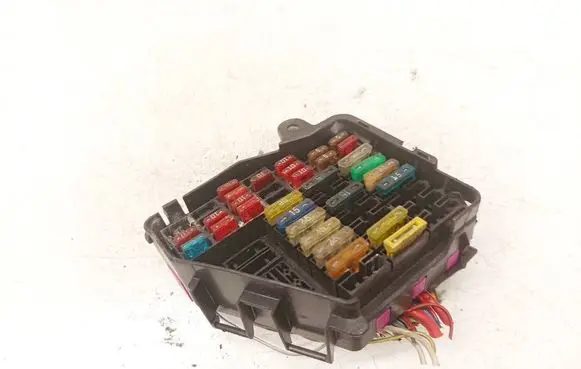 Audi A6 S6 C5 4B Fuse box set 8D2941824