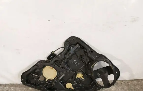 Jeep Cherokee Rear window lifting mechanism without motor