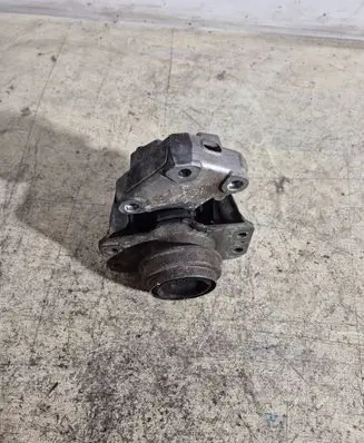 Peugeot 307 Engine mount bracket 9636583980 6958458 9836211080