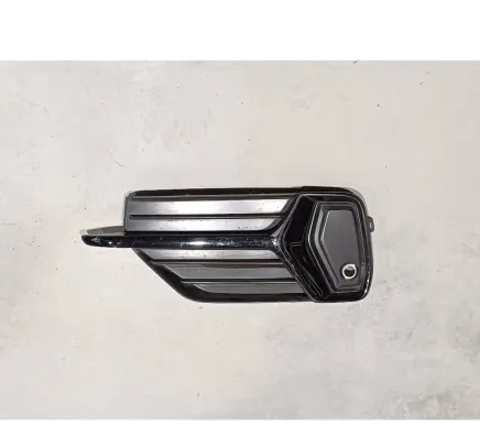 Volvo XC90 Front fog light trim/grill 31383839