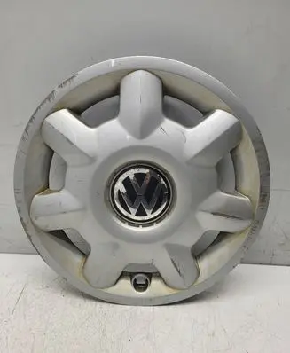 Volkswagen PASSAT B6 R15 wheel hub/cap/trim 1H0601147