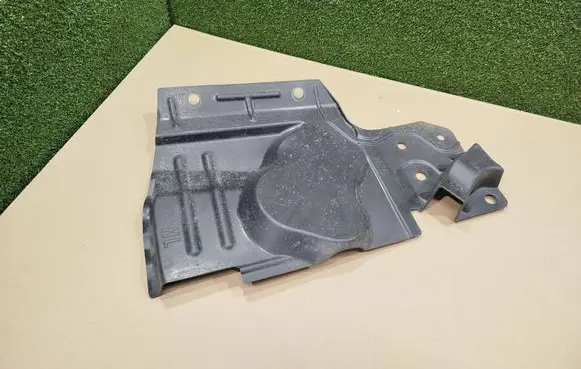 Renault Koleos II Front wheel arch liner splash guards 638318252R