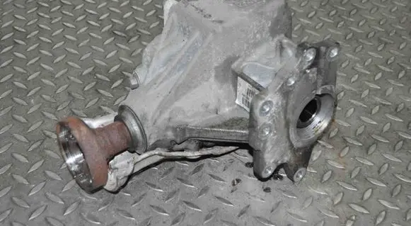 Volvo XC60 Gearbox transfer box case P31259763