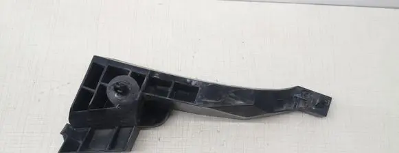 Suzuki Grand Vitara II Rear bumper mounting bracket