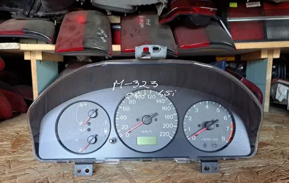 Mazda 323 Speedometer (instrument cluster) BJ3NB BUBJ3NB 80803