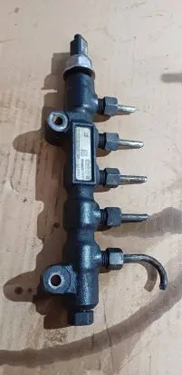 Ford Focus C-MAX Fuel pressure sensor 9653981180