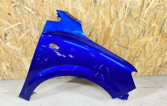 Dacia Sandero III Fender 637002738R