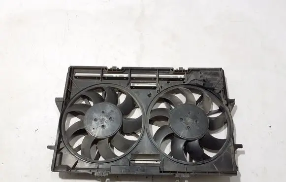 Porsche Macan (95B) Radiator cooling fan shroud 95B121003C