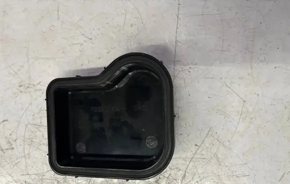 Ford Transit Headlight/headlamp dust cover 10090749