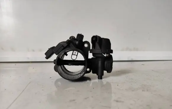Volvo V50 Throttle valve AK0016111 9647474880