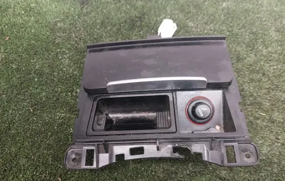 Audi A4 S4 B8 8K Car ashtray 8K0857951 8K0857965