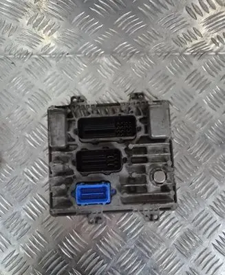 Opel Zafira C Engine control unit/module 55499362
