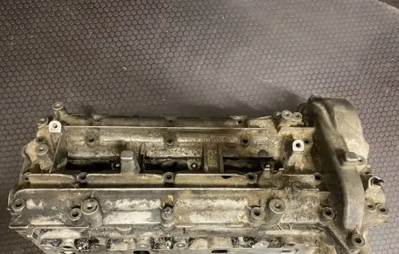 Engine head