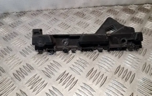 Renault Trafic III (X82) Front bumper mounting bracket 622217405R 93867888
