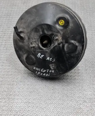 Hyundai Accent Brake booster