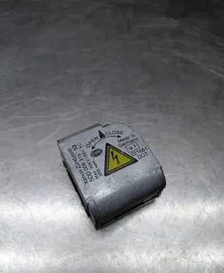 Audi A8 S8 D3 4E Headlight ballast module Xenon 5DD008319 5DD00831950