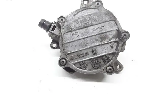 Volkswagen Eos Vacuum pump 06D145100E