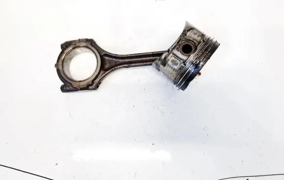 Renault Laguna II Piston with connecting rod