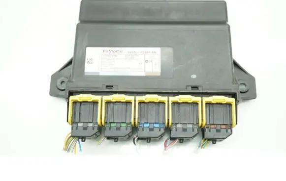 Ford Focus Comfort/convenience module AV6N-19G481-AK
