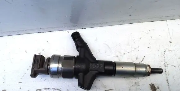 Subaru Outback Fuel injector 16613AA030