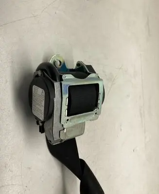 Audi A6 S6 C6 4F Front seatbelt 530788501